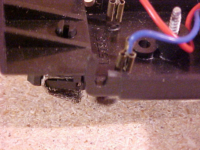 Broken axle mount